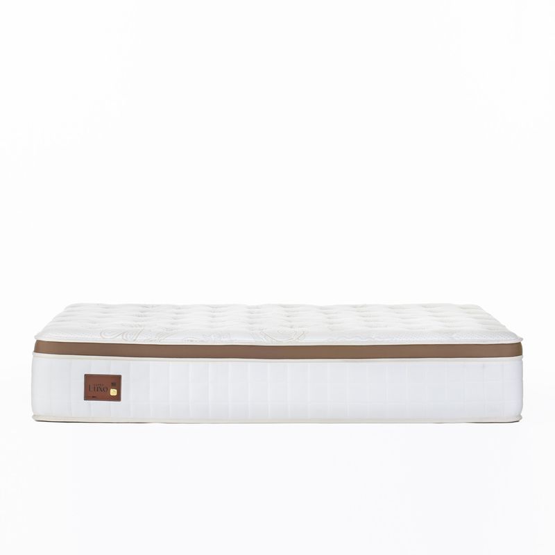 KDSuperLuxo_Casal_Estudio_Lateral